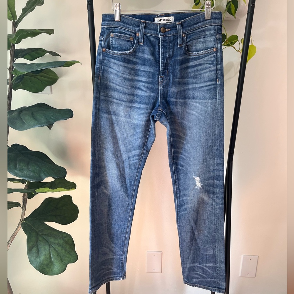 Rivet & Thread Madewell Cone Denim Jeans 26 Made in USA Button Distressed Slim